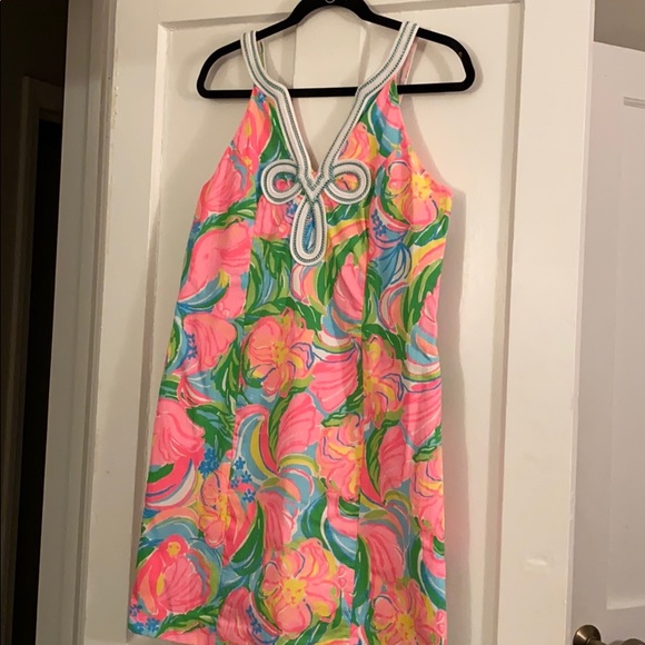 Lilly Pulitzer Dresses & Skirts - Lilly Pulitzer shift dress